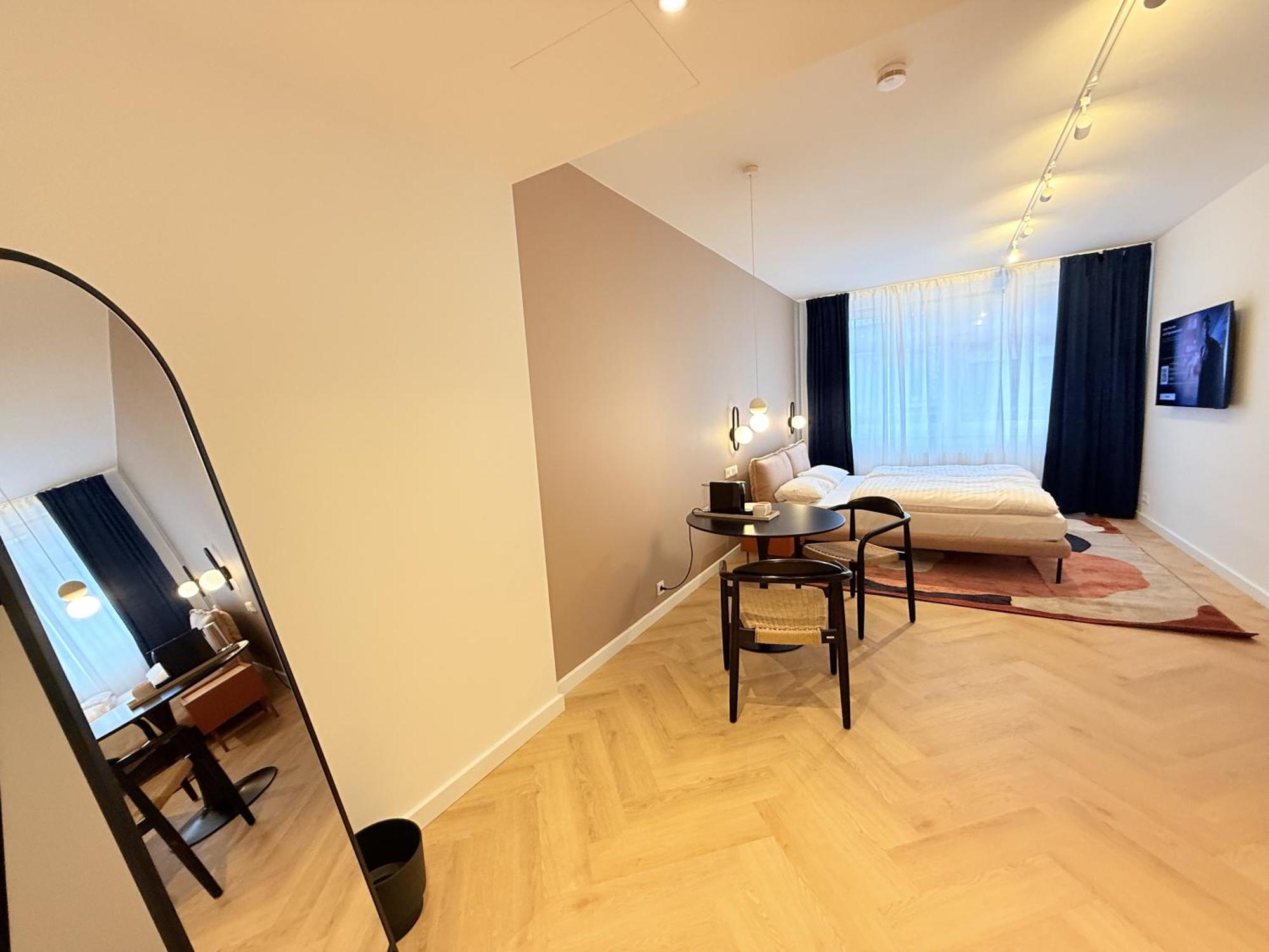 Stayzz By Homyzz - Modern Studios Alsterdorf -Winterhude- Stadtpark Hamburg-Harburg Buitenkant foto