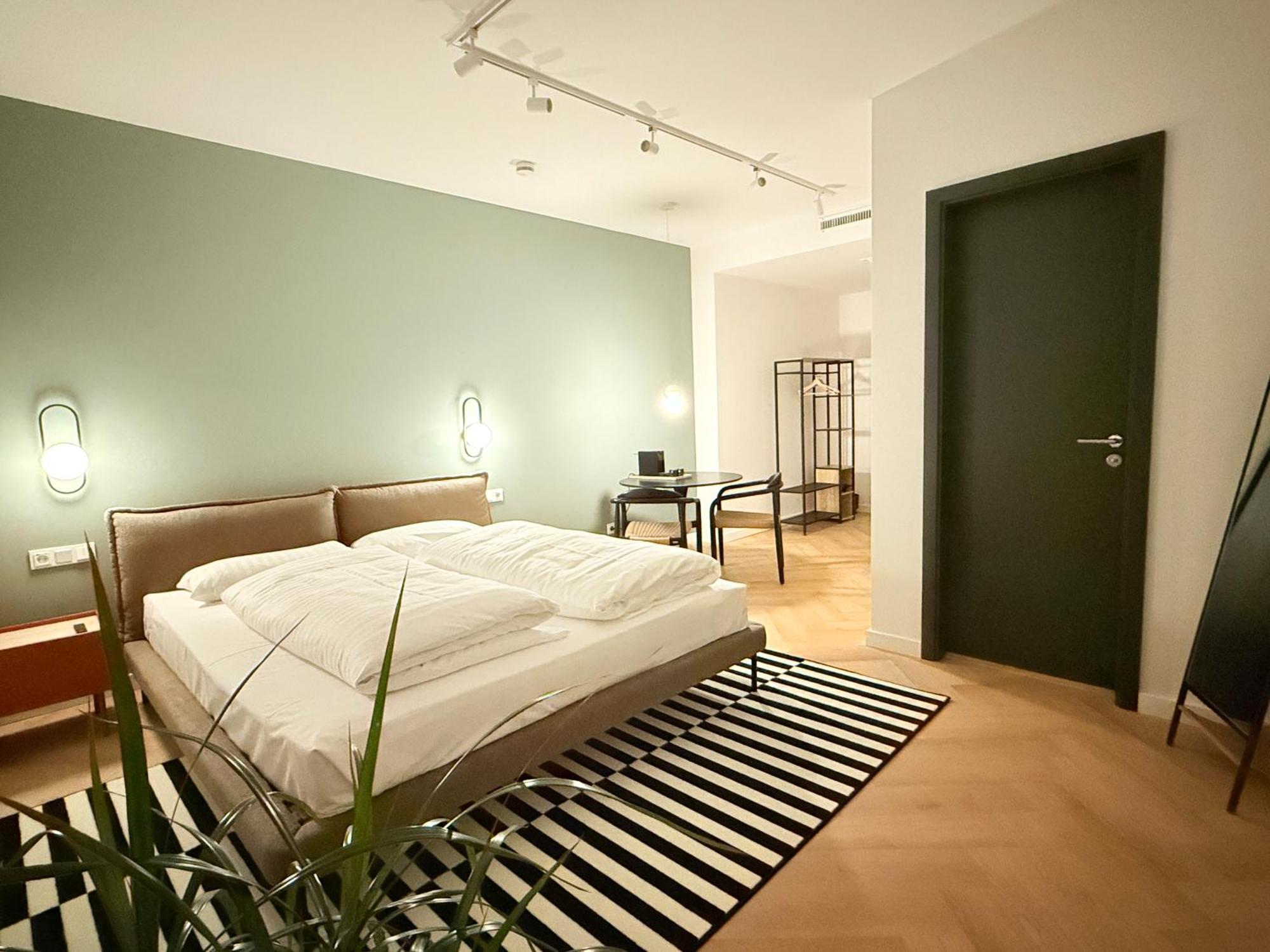 Stayzz By Homyzz - Modern Studios Alsterdorf -Winterhude- Stadtpark Hamburg-Harburg Buitenkant foto