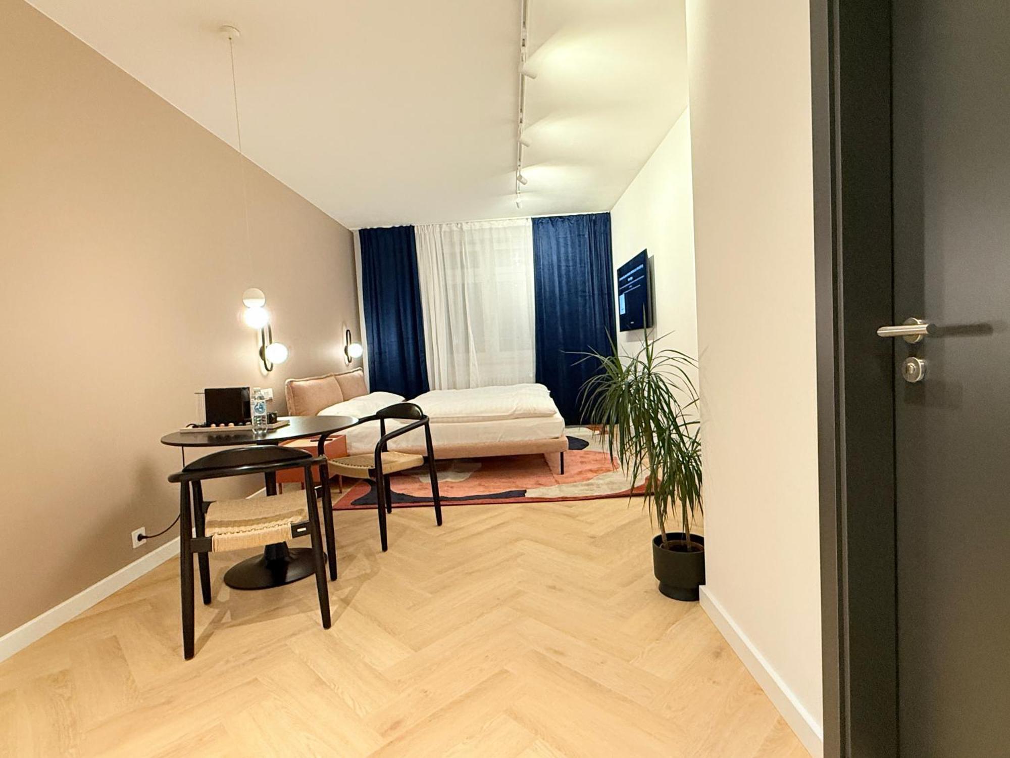 Stayzz By Homyzz - Modern Studios Alsterdorf -Winterhude- Stadtpark Hamburg-Harburg Buitenkant foto