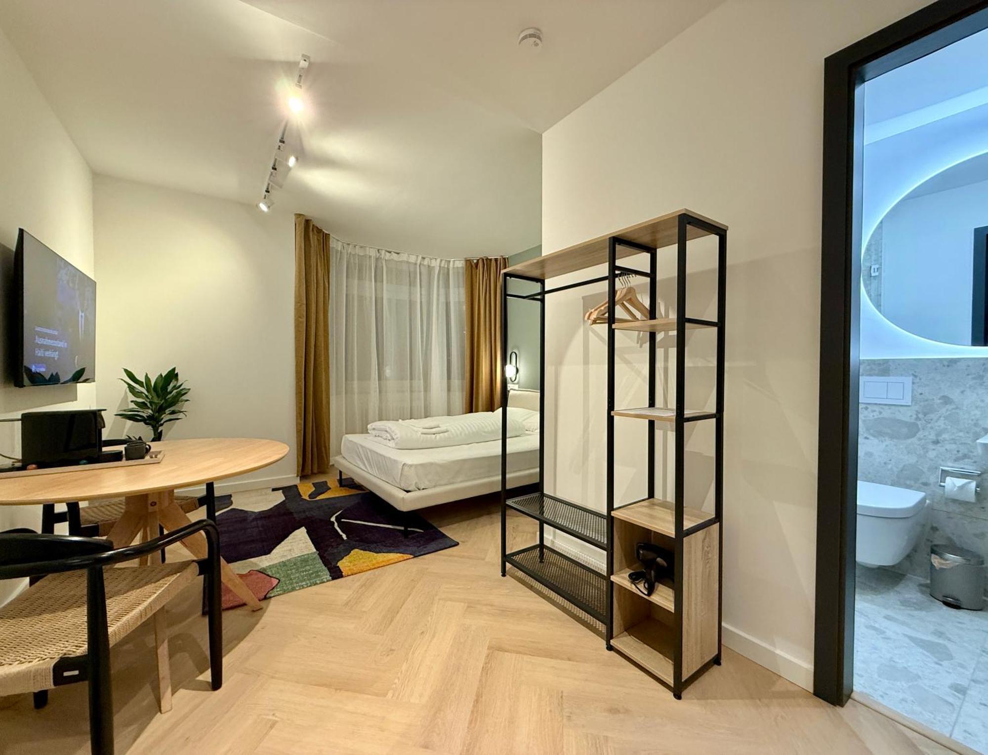 Stayzz By Homyzz - Modern Studios Alsterdorf -Winterhude- Stadtpark Hamburg-Harburg Buitenkant foto