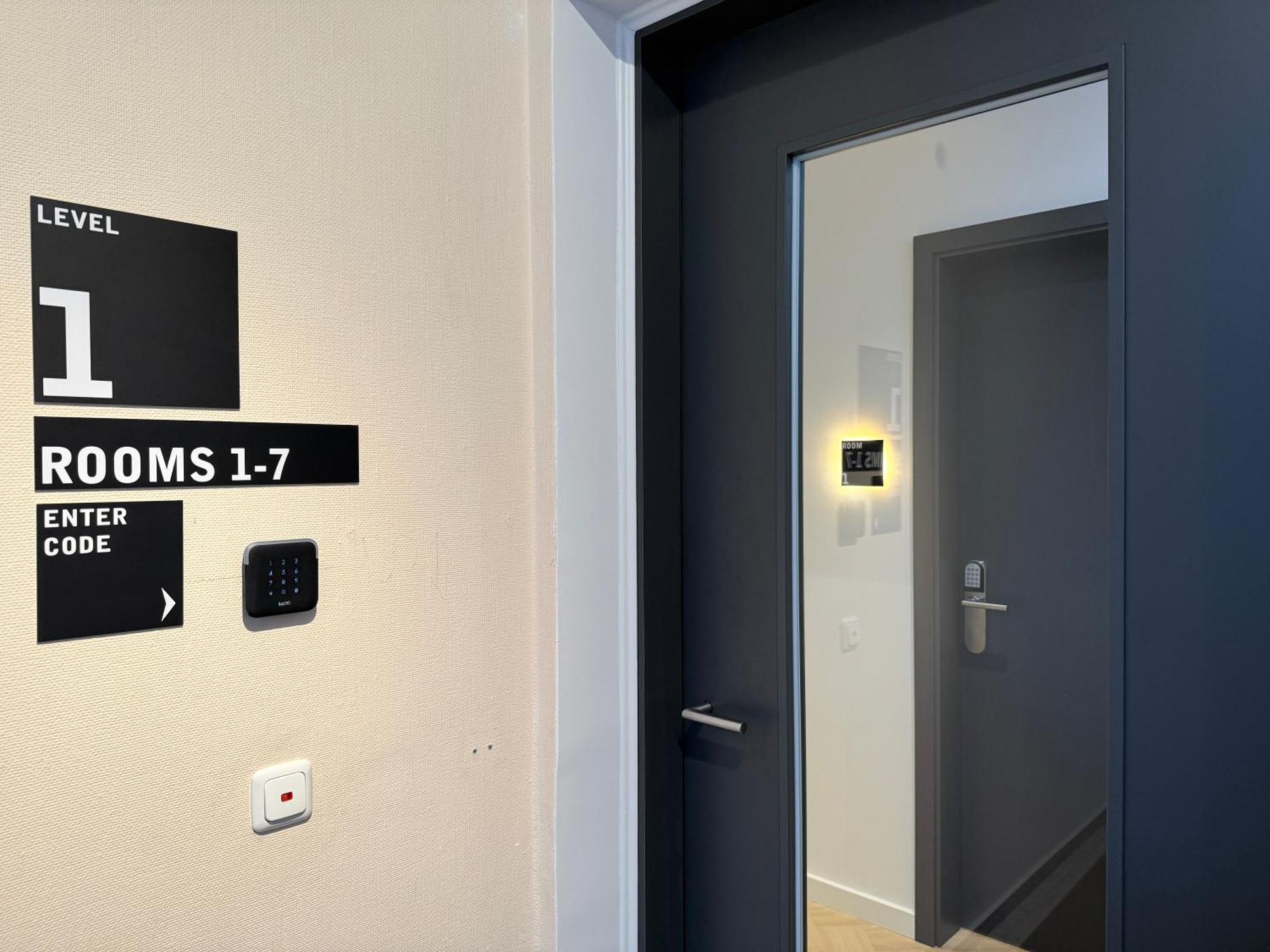 Stayzz By Homyzz - Modern Studios Alsterdorf -Winterhude- Stadtpark Hamburg-Harburg Buitenkant foto